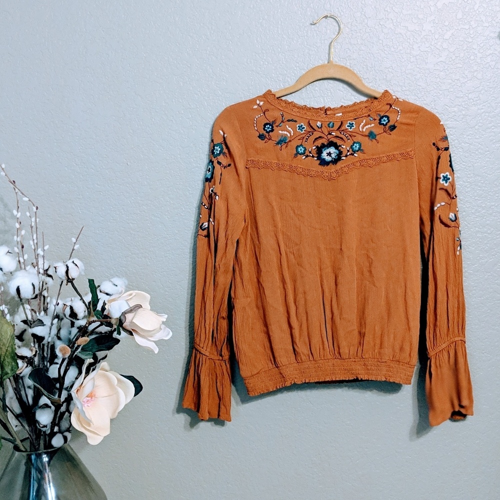 Xhiliraton Mustard Long Sleeve Floral Blouse Sz S - Picture 1 of 3